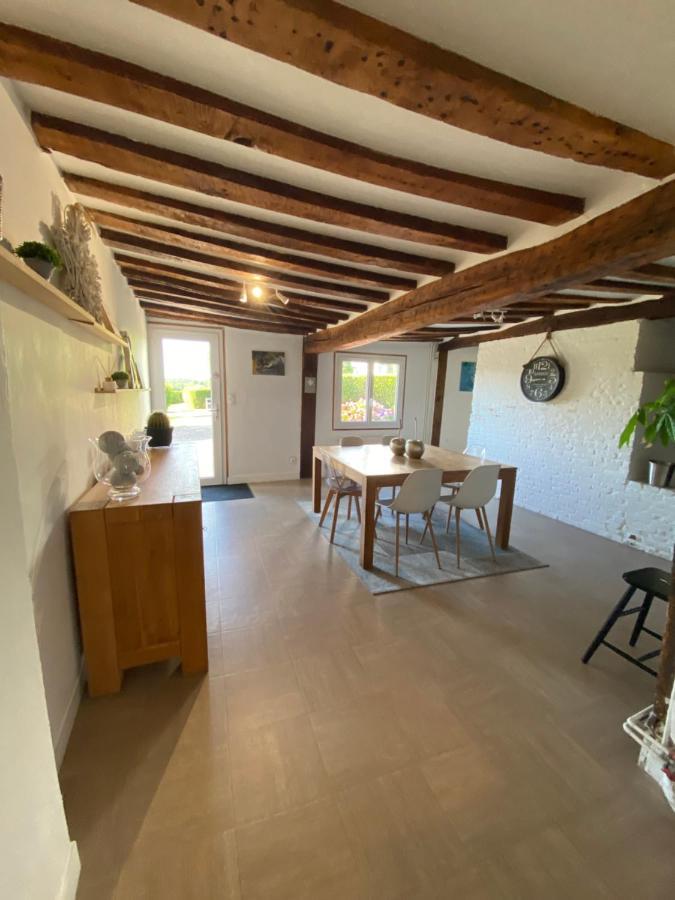La Ferriere Villa Pissy-Poville Exterior photo